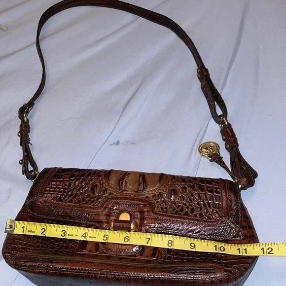 Brahmin Pecan brown leather crossbody shoulder adjustable clutch purse bag
